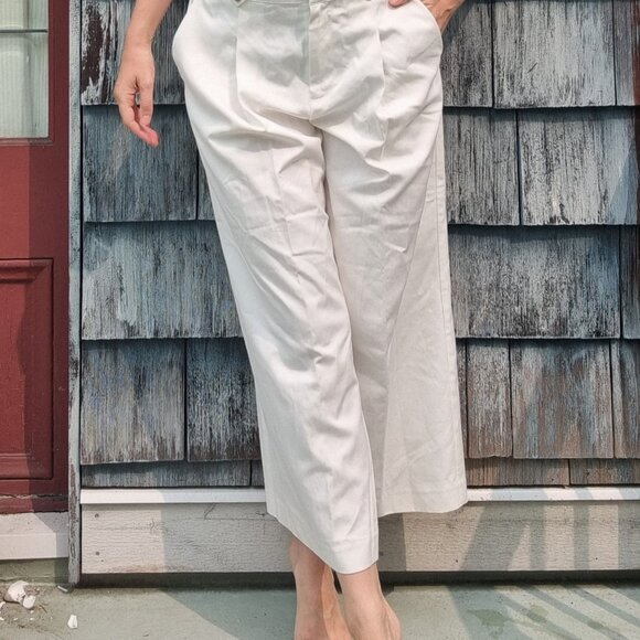 White pants - Picture 2 of 6